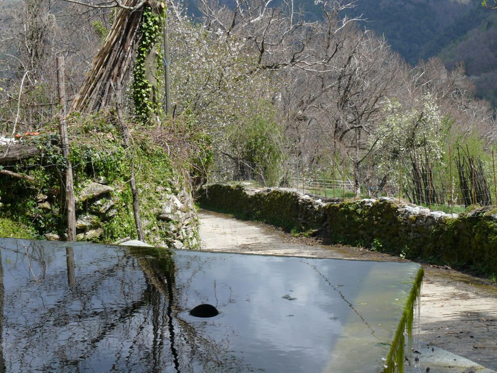 Pique-nique fontaine d'Orezza