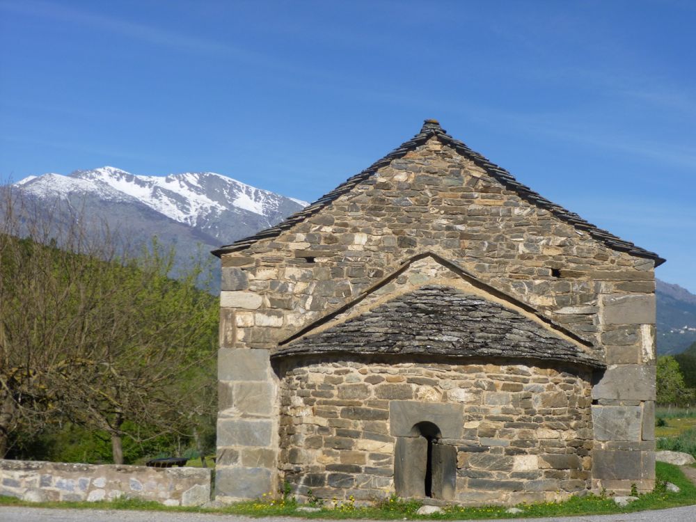 Chapelle Altiani et le pont Génois