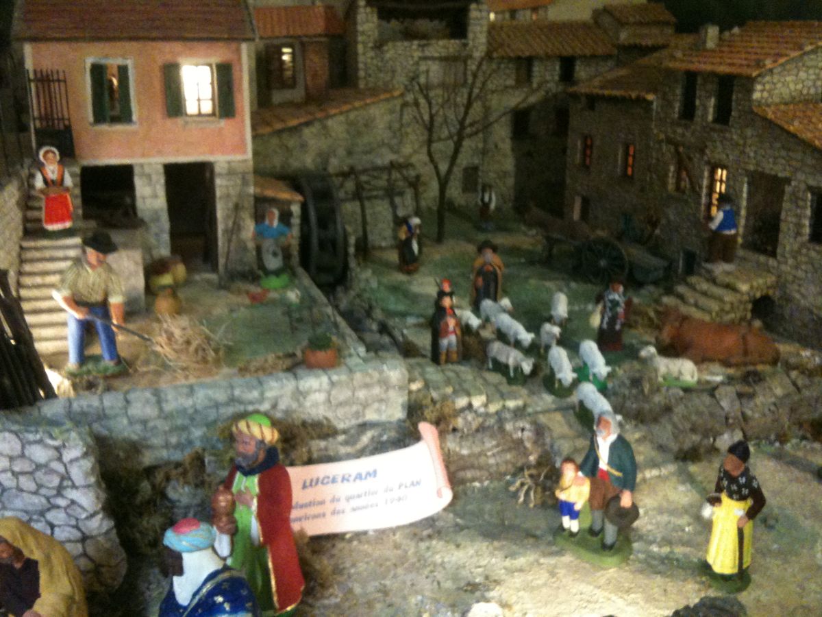 Luceram village des crèches