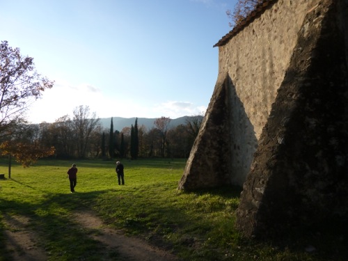 Chapelle de Saint Denis à Bagnols en fôret