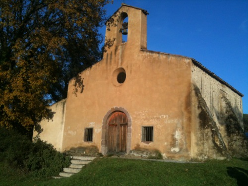Chapelle de Saint Denis à Bagnols en fôret