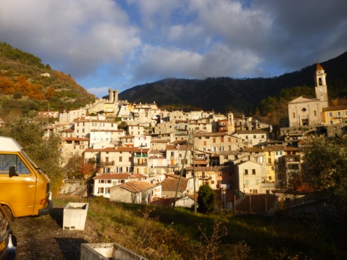 Luceram village des crèches